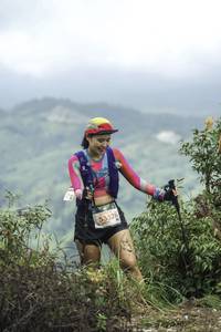 BIB: 5352
                            <button type="button" onclick="openModal(24763367)" class="btn btn-primary btn-sm float-right btn-popup" data-toggle="modal" data-target=".modal-high-quality">
                        <i class="fas fa-shopping-cart"></i> Add to Cart
                    </button>
                                            <button type="button" onclick="isThisMe(24763367, true)" class="btn btn-success btn-sm float-right btn-popup btn-isme hidden" data-toggle="tooltip" data-placement="bottom" title="นี่คือรูปของคุณใช่ไหม คลิกที่นี่เพื่อเอาเข้าอัลบั้ม">
                        <i class="fas fa-plus"></i> Add to album
                    </button>
                    <button type="button" onclick="isThisMe(24763367, false)" class="btn btn-warning btn-sm float-right btn-popup btn-isnotme hidden">
                        <i class="fas fa-ban"></i> Remove from album
                    </button>